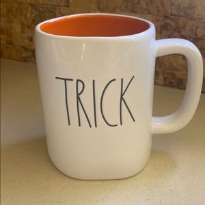 Rae Dunn Trick or Treat Mug